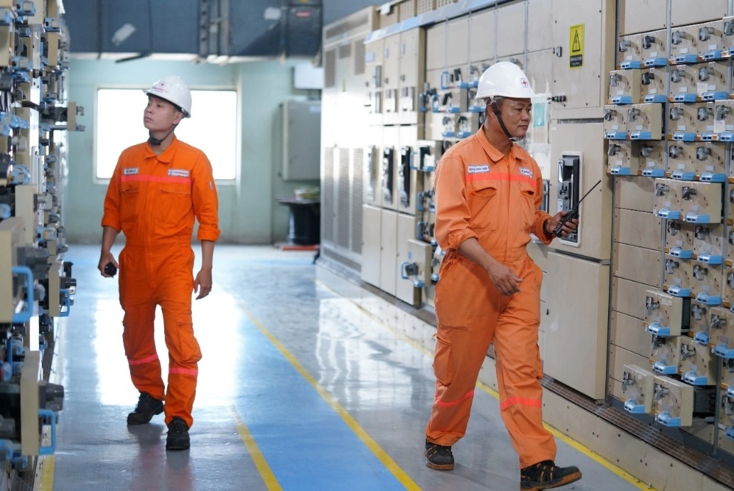 Công tác kiểm tra, bảo dưỡng định kỳ được tăng cường để đảm bảo độ khả dụng cao nhất cho các tổ máy (Ảnh: EVNGENCO3).