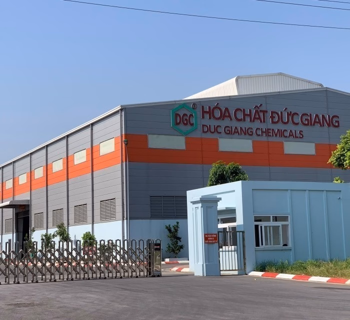 Tập đoàn Hoá chất Đức Giang (DGC) đang nỗ lực khắc phục tình trạng chứng khoán bị cảnh báo trên sàn HOSE.